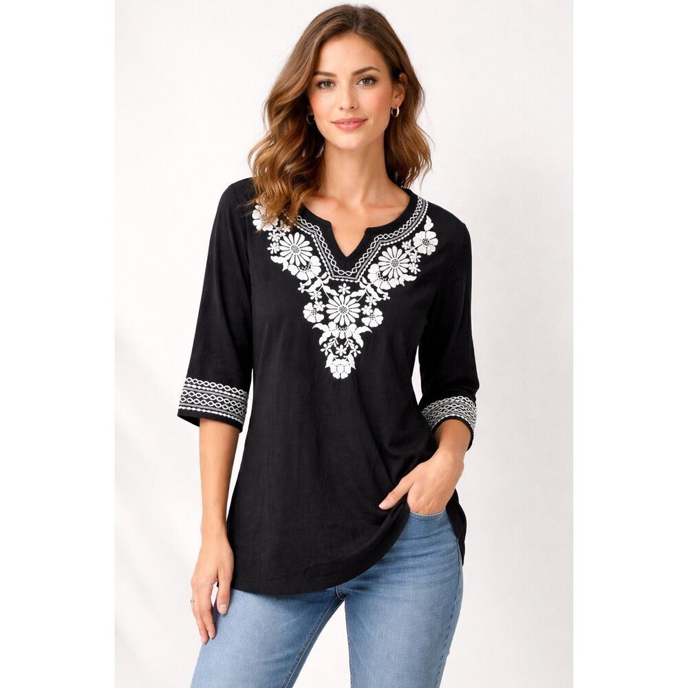 JW Los Angeles Embroidered Boho Tunic Top – Black & White Floral, Size Small